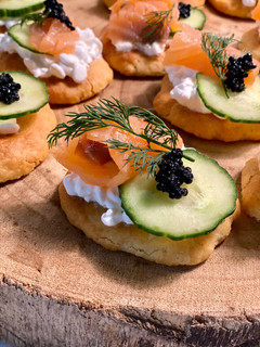 Foto principal de Mini canapés noruegos