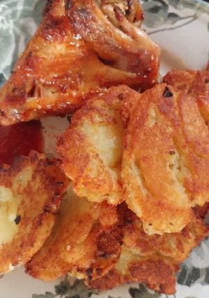 Una foto de Arepitas de yuca al estilo dominicano! 😋❤️🇩🇴