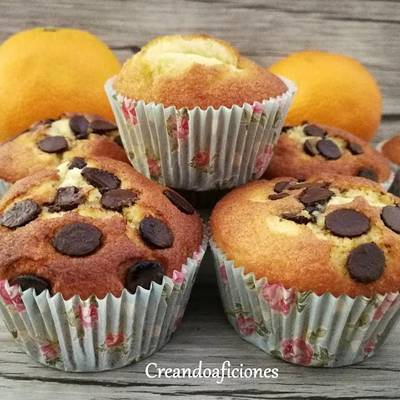 Magdalenas de naranja esponjosas Receta de Creandoaficiones - Susana Sg-  Cookpad