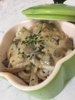 A picture of Creamy Mushroom Sauce.