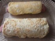 Una foto de rollitos de surimi