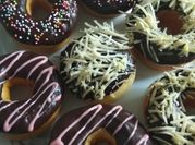 Gambar donat bread improver susu cair