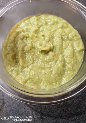 Une photo de Petit pot courgette brocoli veau (9mois)