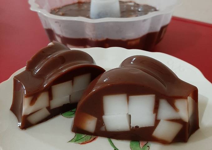 Puding Jelly Coklat Santan