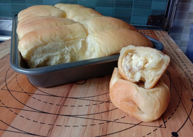 Cara Gampang Membuat Roti Sobek Isi Tuna Keju yang Enak