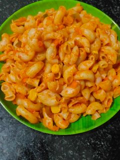 ஈஸி வெஜிடபிள் மக்ரோனி செய்முறை முக்கிய புகைப்படம்