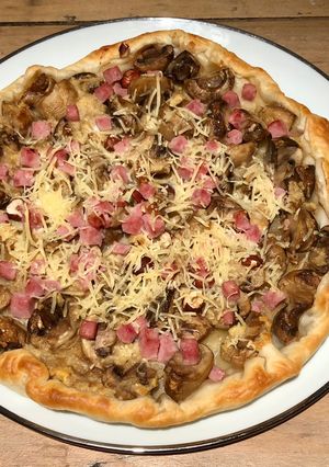 Une photo de Tarte feuilletée aux champignons