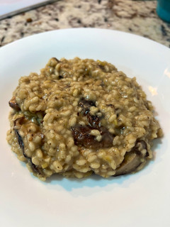 Una foto de Risotto de shiitake y trufa