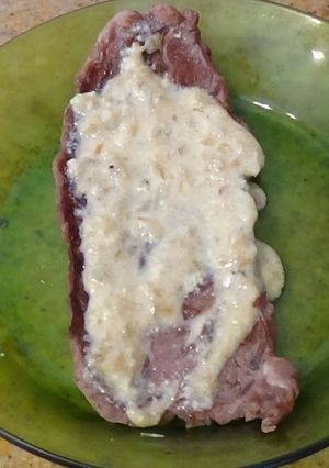 Una foto de Entrecot con salsa cabrales