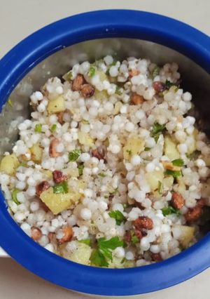 साबूदाना खिचड़ी (sabudana khichdi recipe in Hindi) रेसिपी मुख्य फोटो