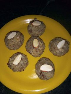A picture of Mava Dry fruits Laddu.