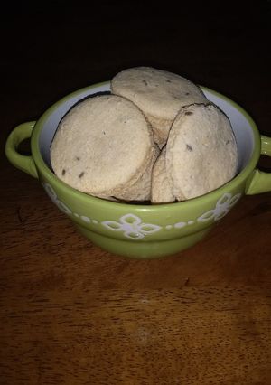 Una foto de Galletitas al agua de 2 harina de trigo, maíz y maicena
