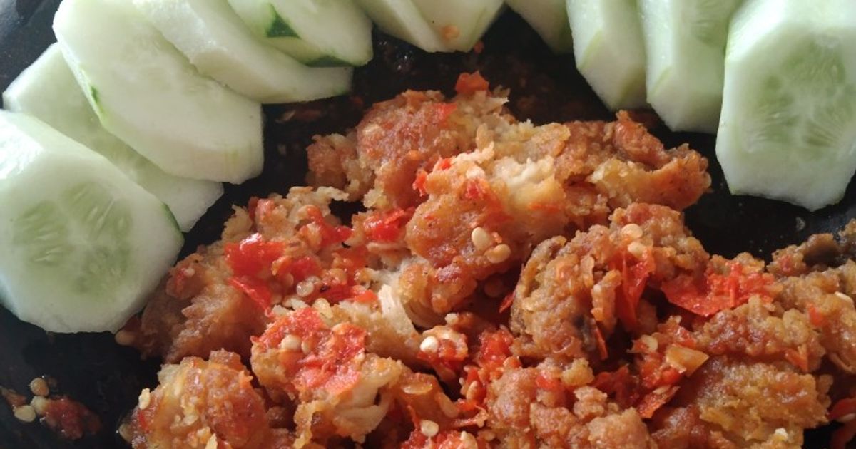 Ayam geprek sambal bawang