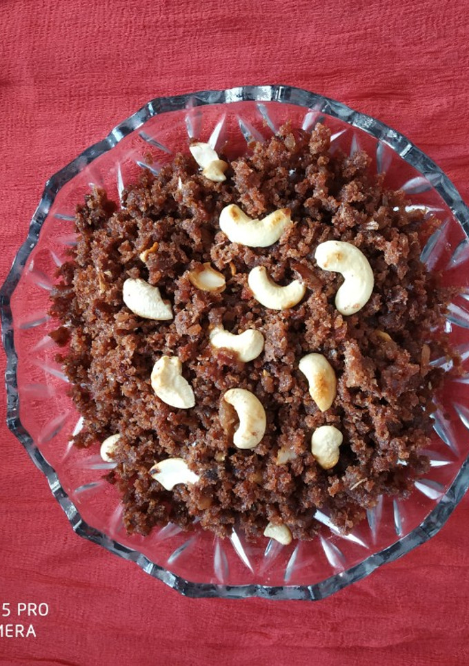 A picture of Dates halwa.