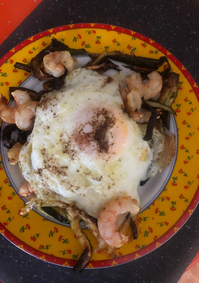 Una foto de Calabacín con gambas y huevo en airfrayer