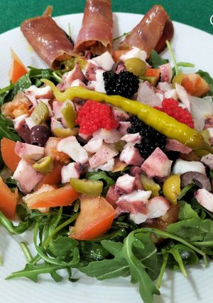 Una foto de Ensalada de salpicón de pulpo