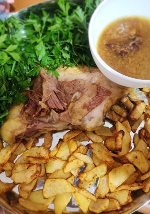 عکسی از دستور قلوگاه گوسفندی با سس پیاز و سیر