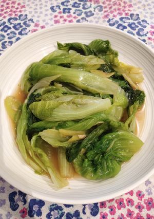 A picture of Chinese Lettuce in Oyster Sauce.