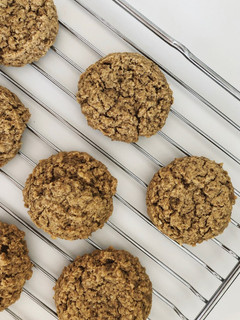 A picture of Peanut Butter Cookies.