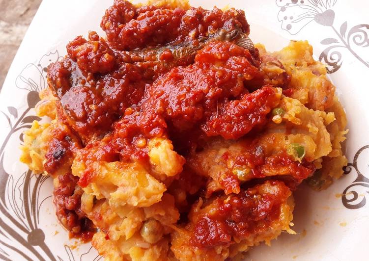 Sweet Potatoes Porridge paired with Fish Stew