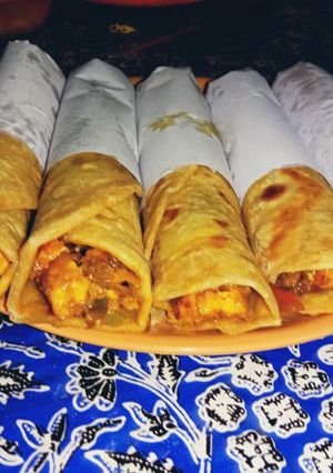 পনির রোল (Paneer roll recipe in bengali) রেসিপির প্রধান ছবি