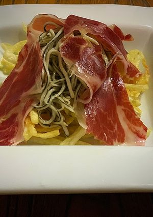 Foto principal de Papas, gulas y jamón ibérico