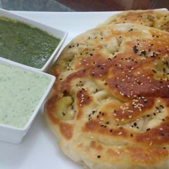 Allu Ke Naan A picture of Allu Ke Naan.