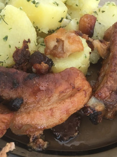Fokhagymás sült oldalas recept fotója