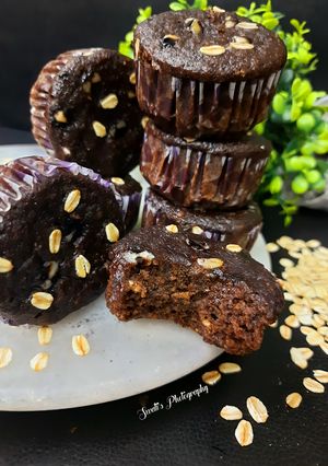 A picture of Oatmeal Chocolat Brownie Muffin Eggless.
