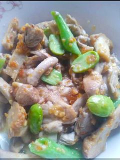 Foto resep Tumis pedas jamur/kulat sawit