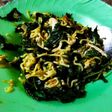 Mie goreng daun katu