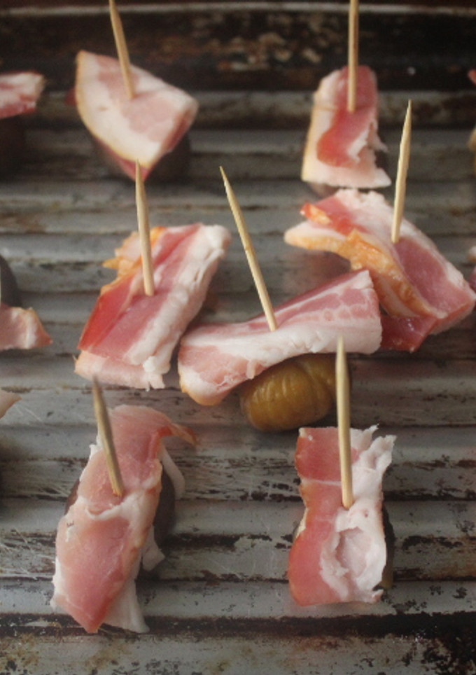 Una foto de Castañas con bacon