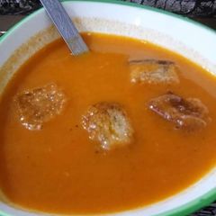 A picture of Tomato soup.