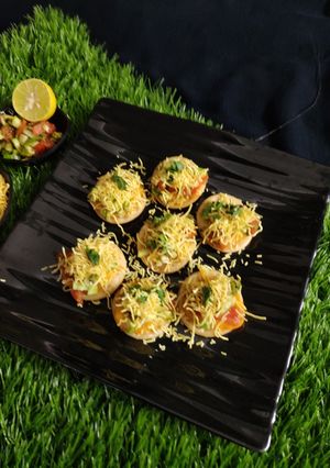 A picture of Mango sev puri.