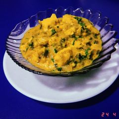A picture of Lasooni Methi Paneer.