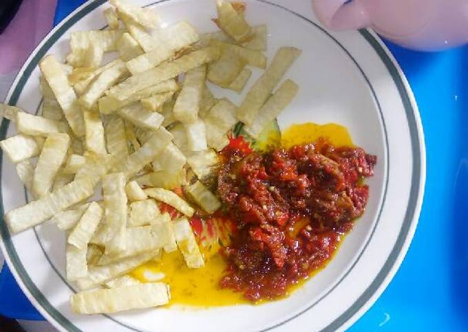 Easiest Way to Prepare Homemade Fried yam and fish sauce