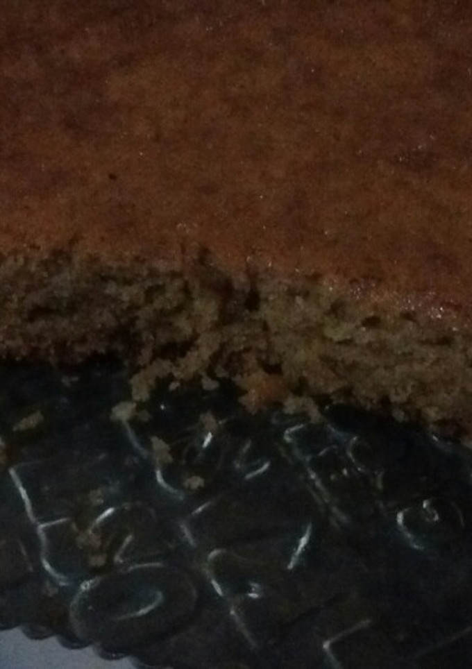 Una foto de Bizcochuelo de galletitas (sin huevo, sin manteca, sin harina)