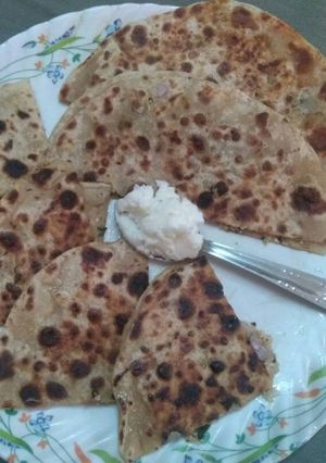 A picture of Paneer Paratha.
