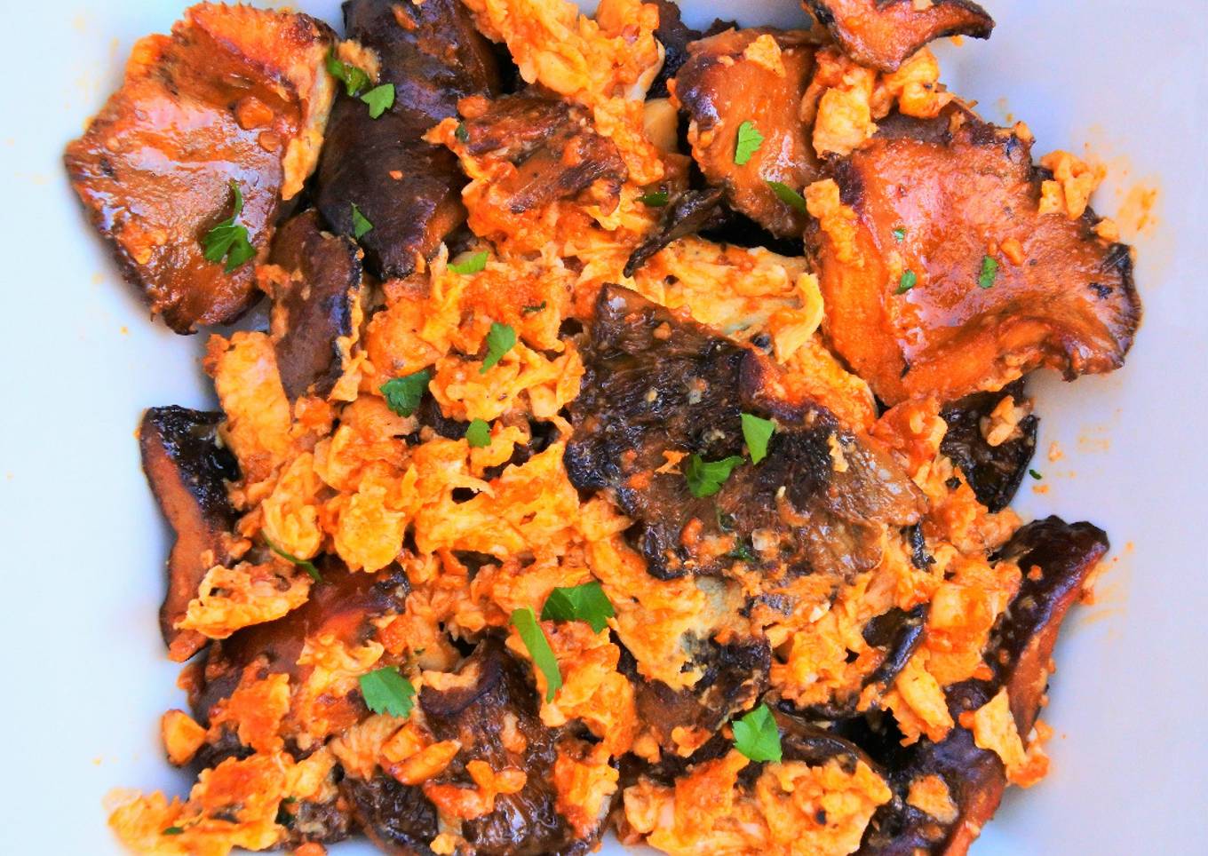 Revuelto de setas con sobrasada