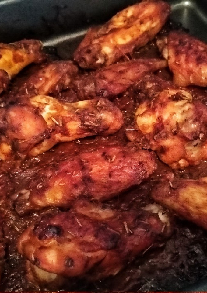 Una foto de Alitas de pollo en salsa Tomato-BBQ Mix