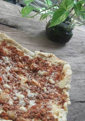 Foto resep Homemade Pizza 💞👍 (manfaatin mozzarella KW)