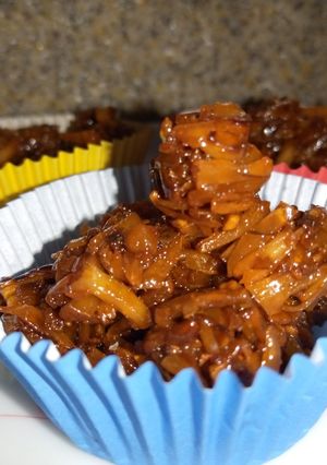 Mini Coconut Balls ainihin hoton girkin