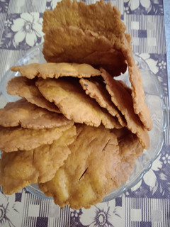 જીરા પૂરી (Jeera Poori Recipe In Gujarati) રેસીપી મુખ્ય ફોટો
