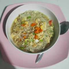 A picture of Bihun nyemek.