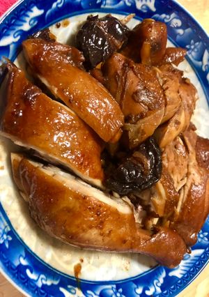 รูปของ ไก่ต้มซีอิ๊วเห็ดหอม