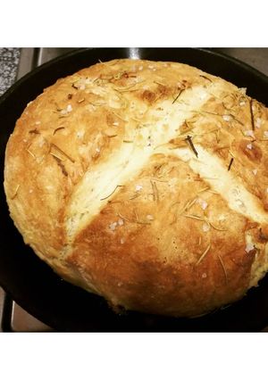 A picture of Vegan skillet bread.