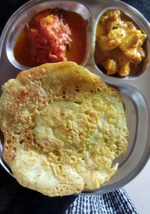 लौकी का चीला (Lauki ka cheela recipe in hindi) रेसिपी मुख्य फोटो