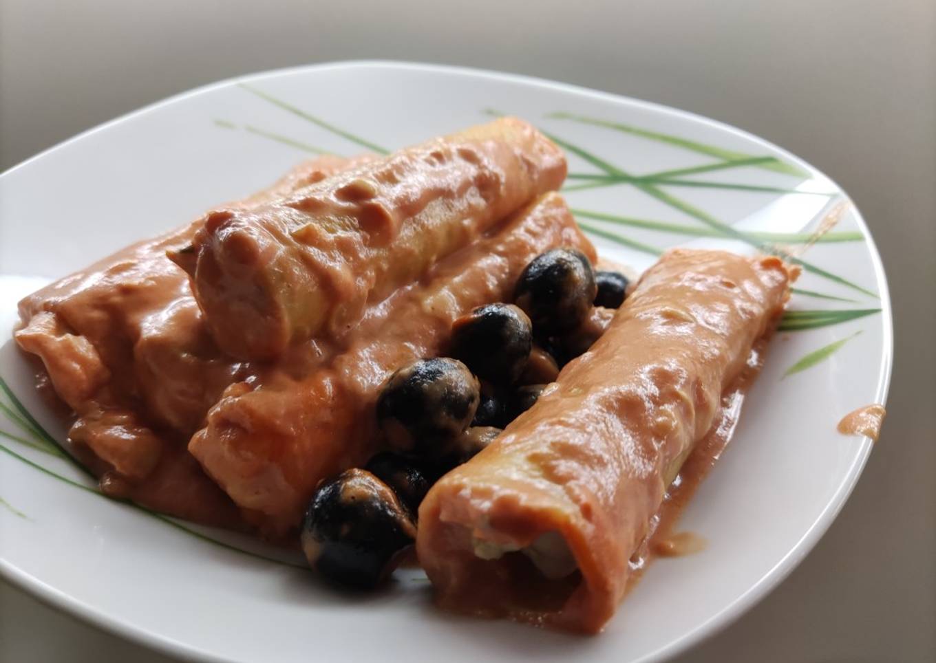 Chicken cannelloni