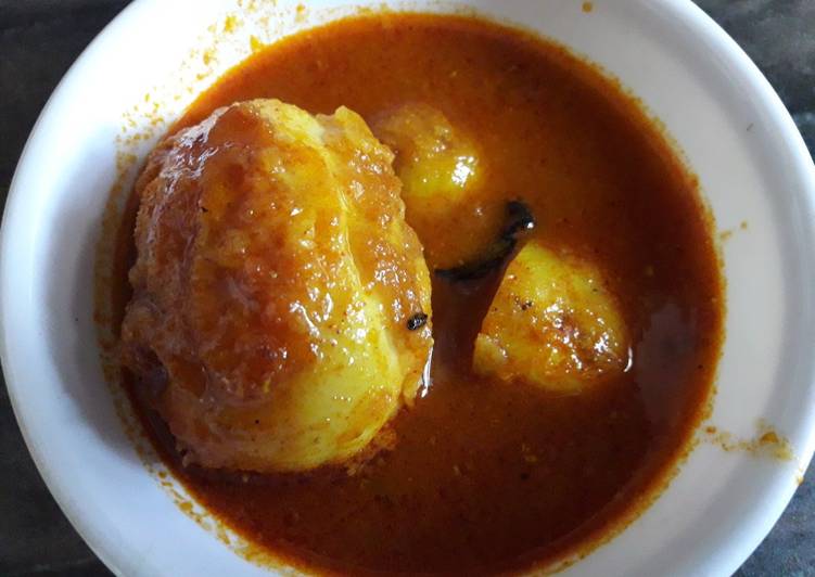 Steps to Make Quick Egg ki curry