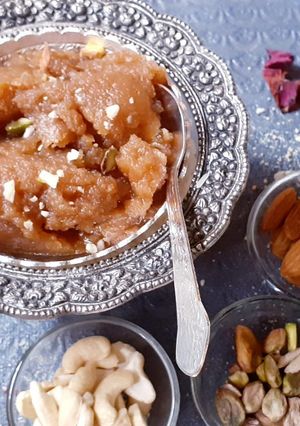 A picture of Aate ka Halwa(kadah prasad).
